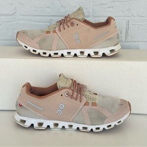 On Cloud 5 Running Shoes Women's 7